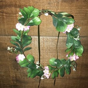 Boho Flower head piece (great for weddings)